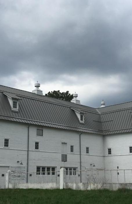 Historic Whitehouse Barn